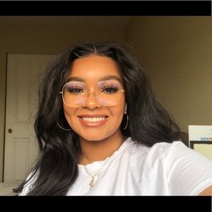 Meet your Posher, Taliah